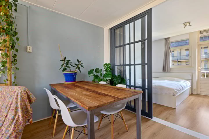 Foto 9 van Bentinckstraat 93-2