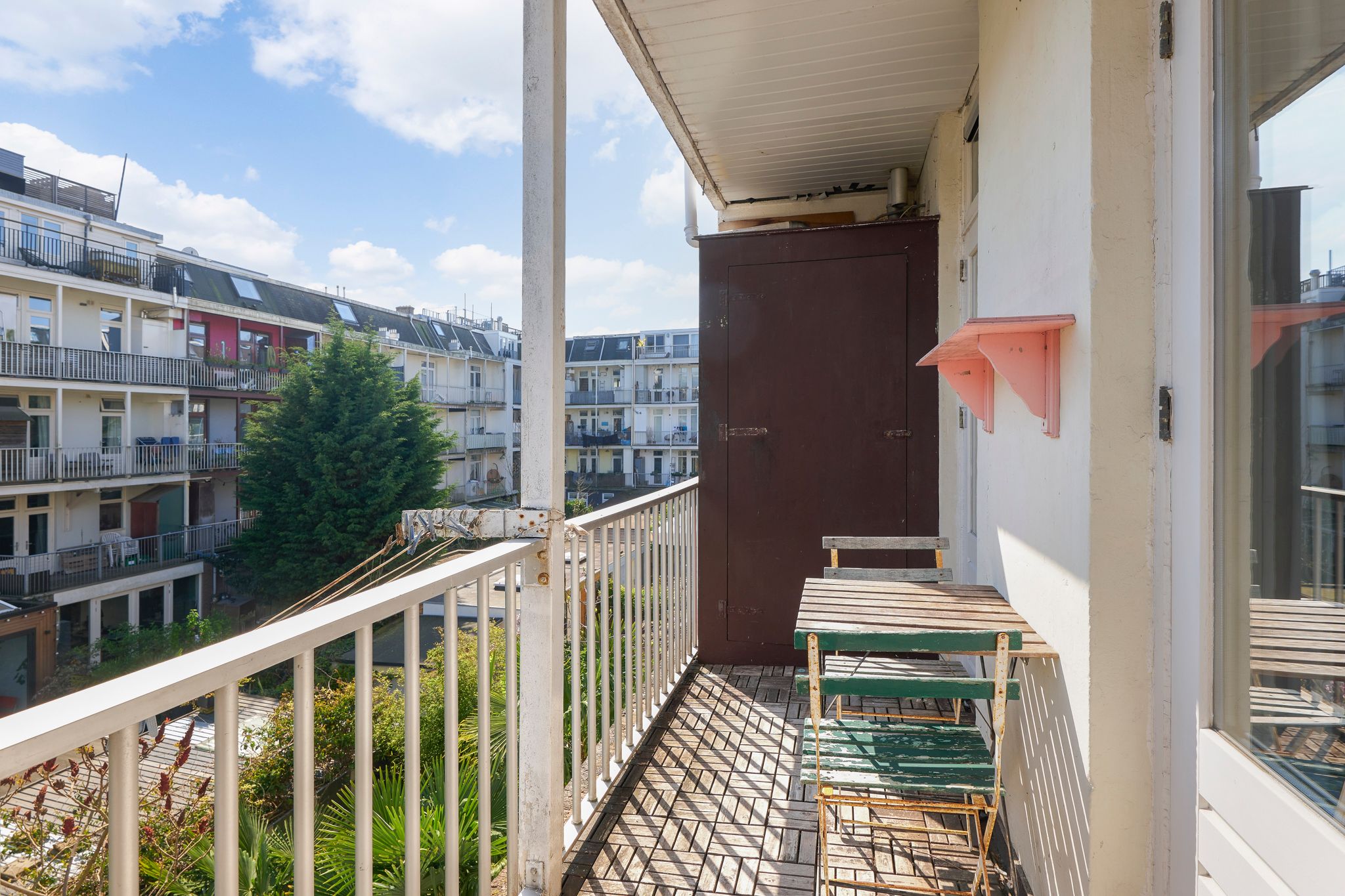 Photo 12 of Bentinckstraat 93-2