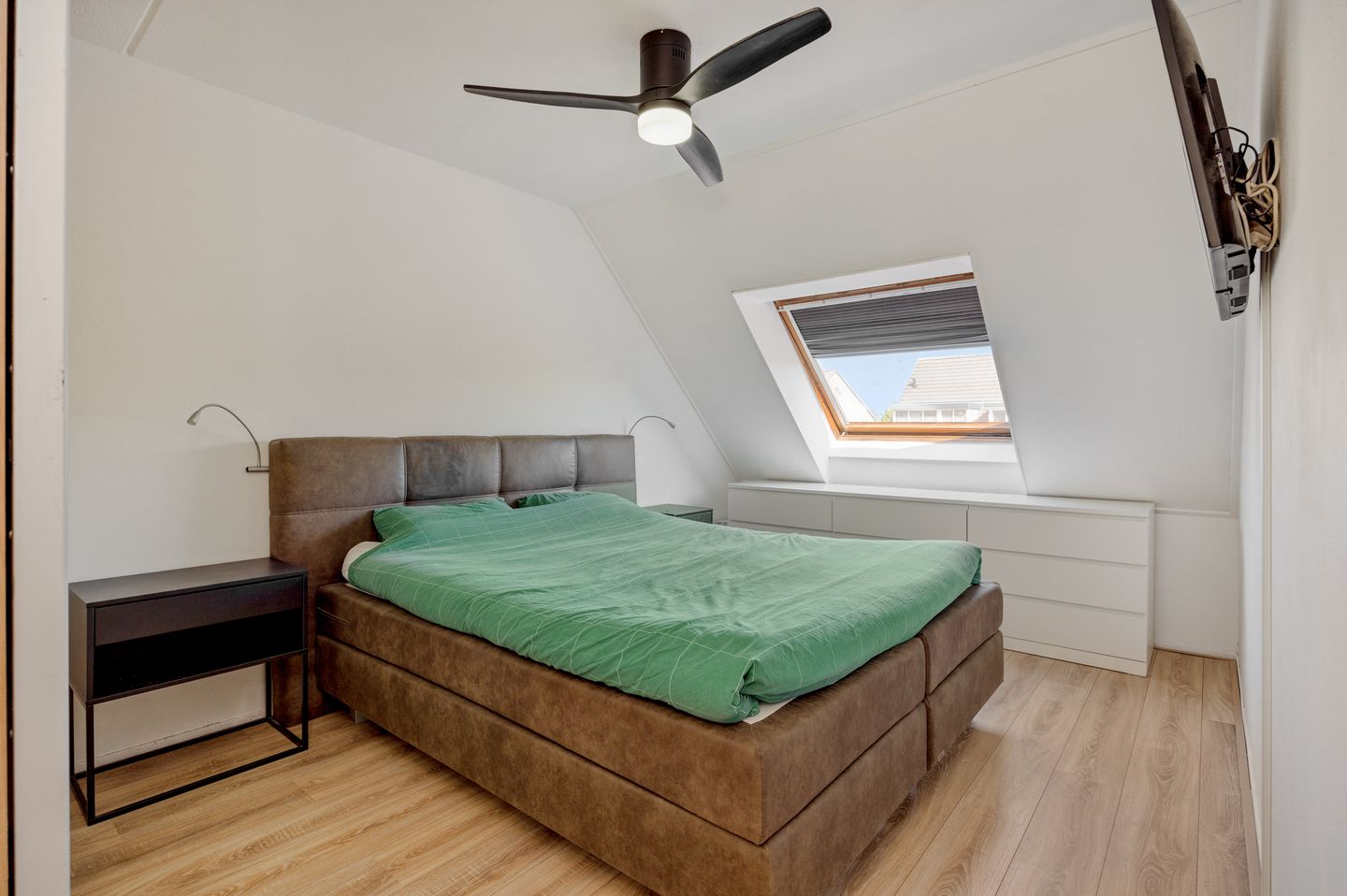 Foto 34 van Edelhertlaan 11