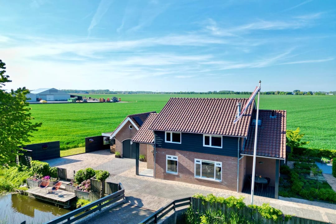 Foto 1 van Middelsluissedijk WZ 20