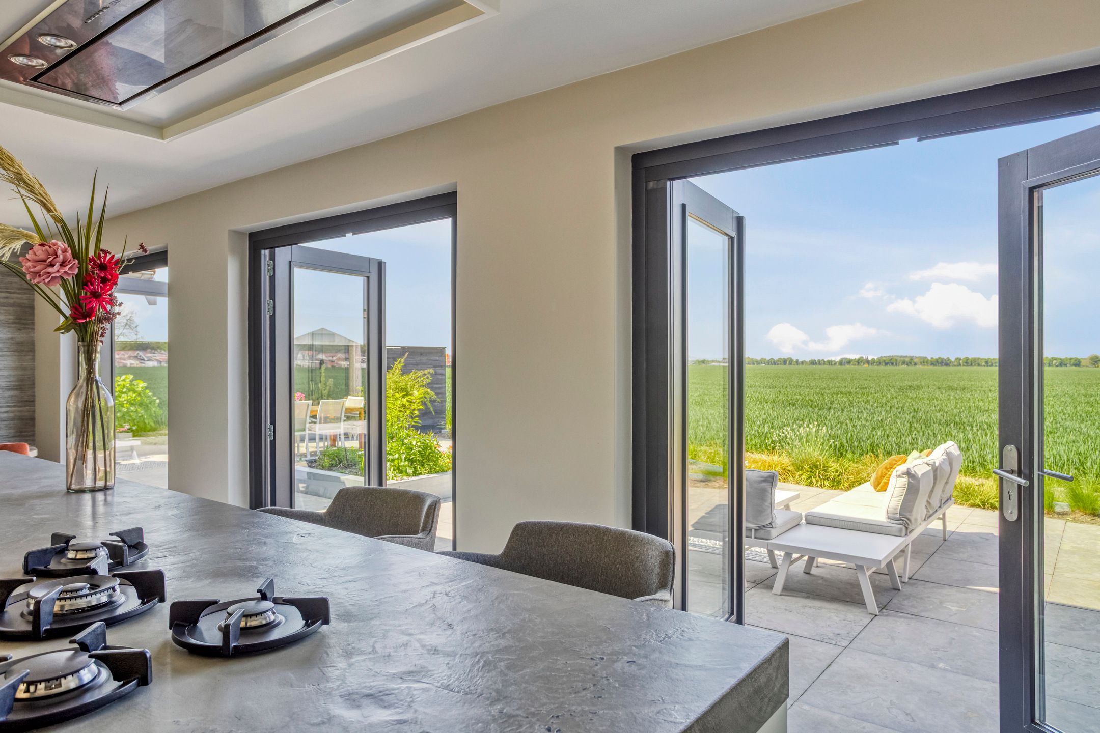 Foto 18 van Middelsluissedijk WZ 20