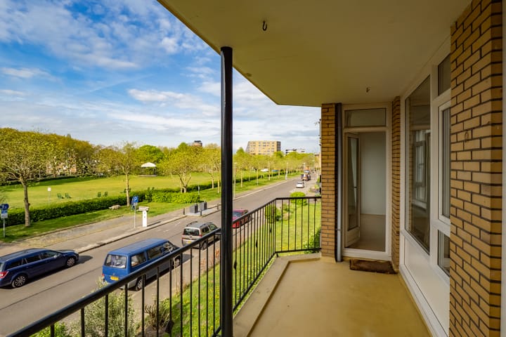 Photo 2 of Tolsteegplantsoen 57-1