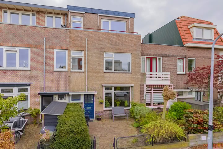 Foto 1 van Middenweg 54