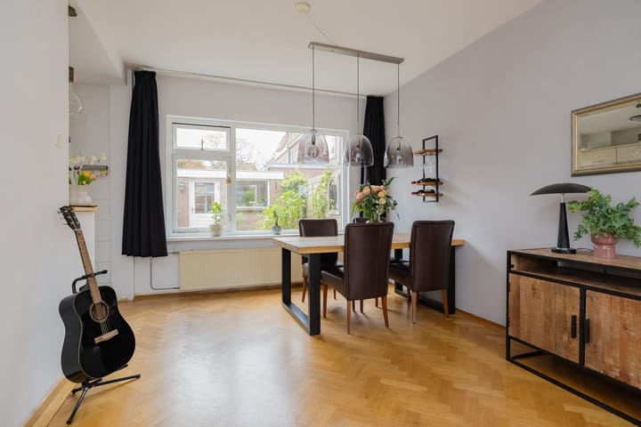 Foto 14 van Middenweg 54