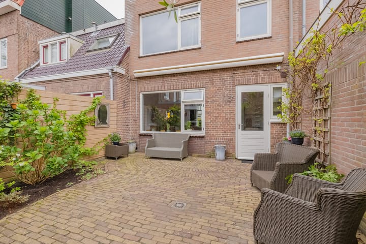 Foto 21 van Middenweg 54