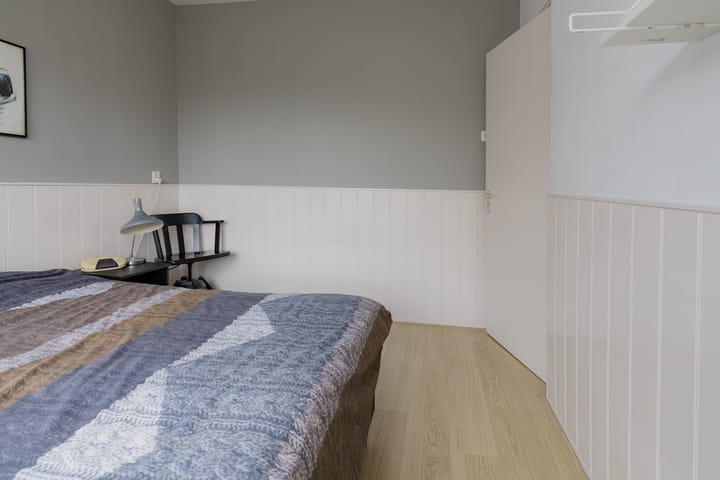 Foto 33 van Middenweg 54