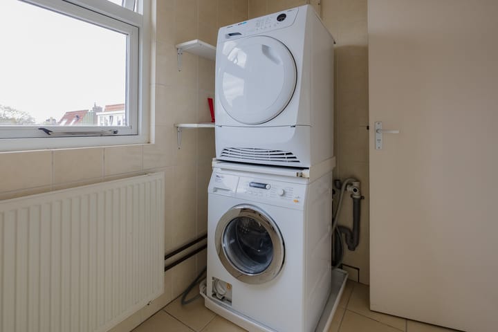 Foto 44 van Middenweg 54