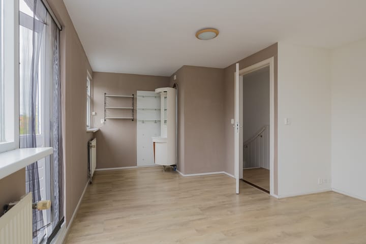 Foto 56 van Middenweg 54