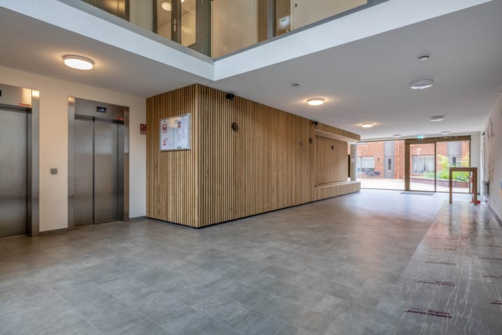 Foto 12 van Meerring 187