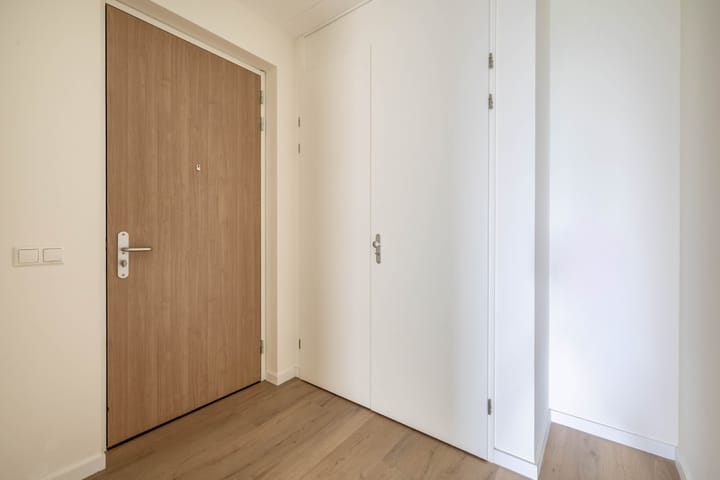 Foto 14 van Meerring 187