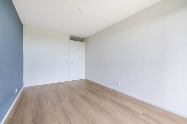 Foto 26 van Meerring 187