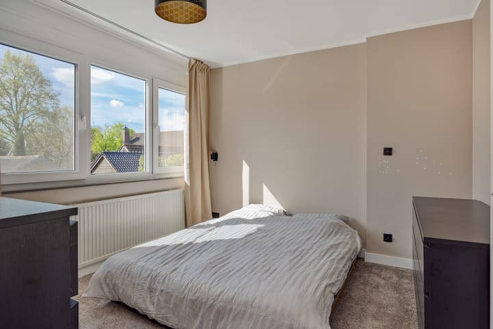 Foto 4 van Brahmsstraat 6