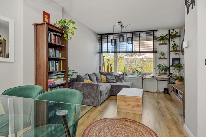 Foto 10 van Brahmsstraat 6