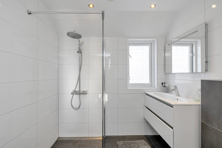 Foto 21 van Ceder 66