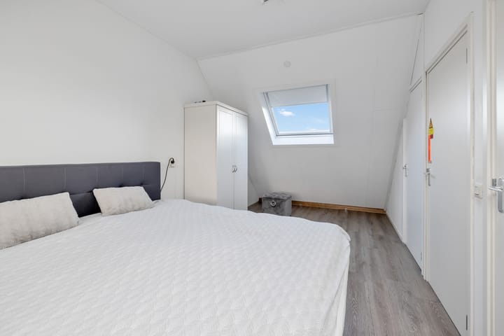 Foto 34 van Ceder 66