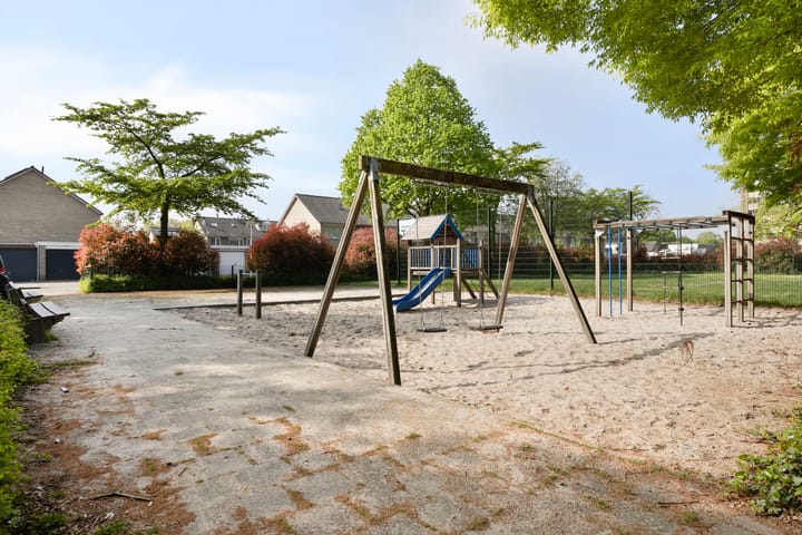 Foto 32 van Lauwerszeeweg 13