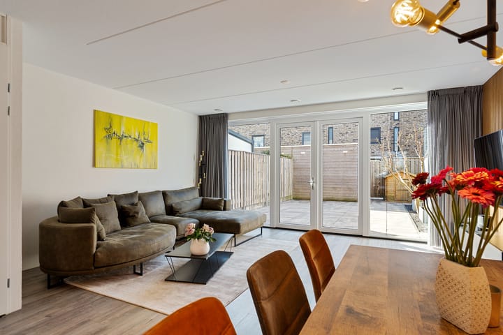 Foto 15 van Van Alkemadehof 38