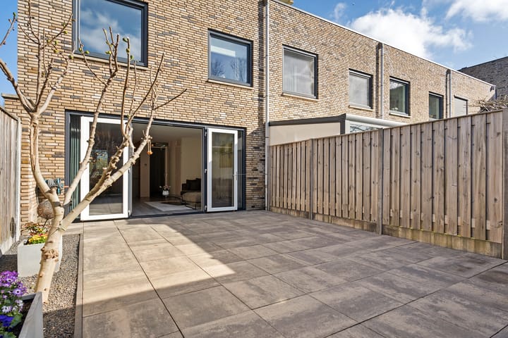 Foto 28 van Van Alkemadehof 38