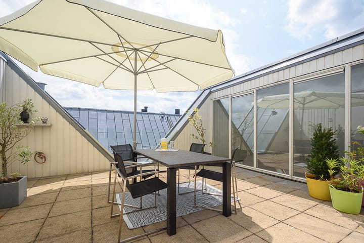 Foto 2 van Wolvenplein 2-C