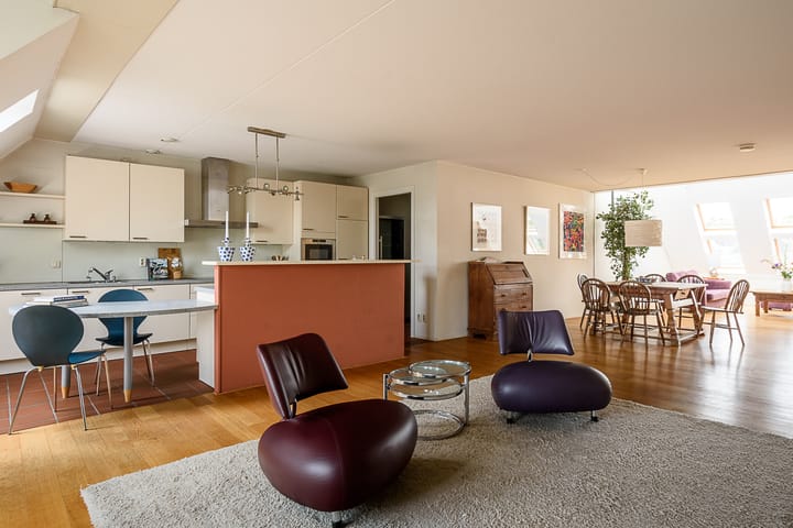 Photo 10 of Wolvenplein 2-C