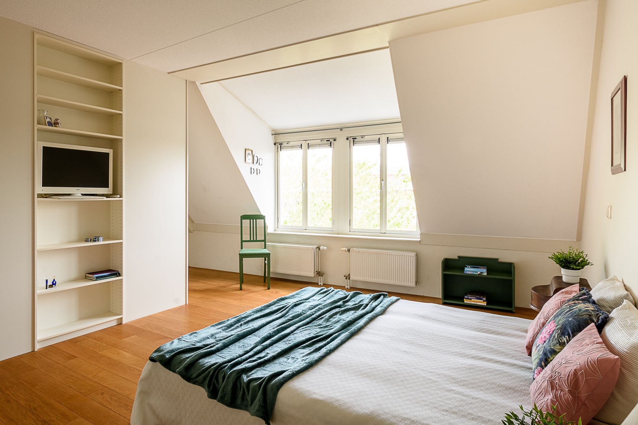 Foto 15 van Wolvenplein 2-C