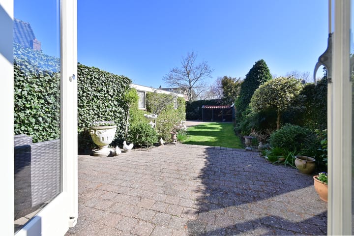 Foto 10 van Valkenaarstraat 113