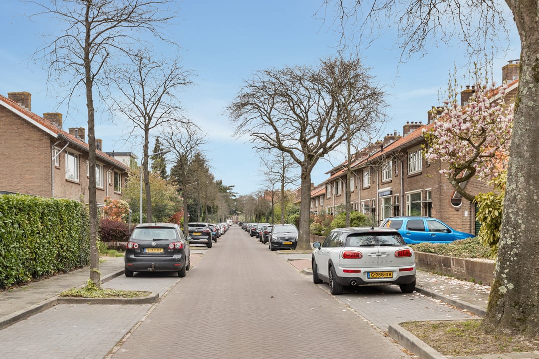 Photo 2 of Vingboonsstraat 9-A