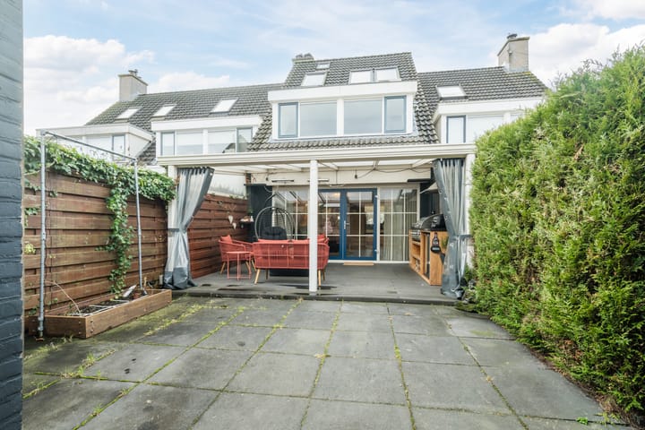 Foto 15 van Vrouwenmantel 47