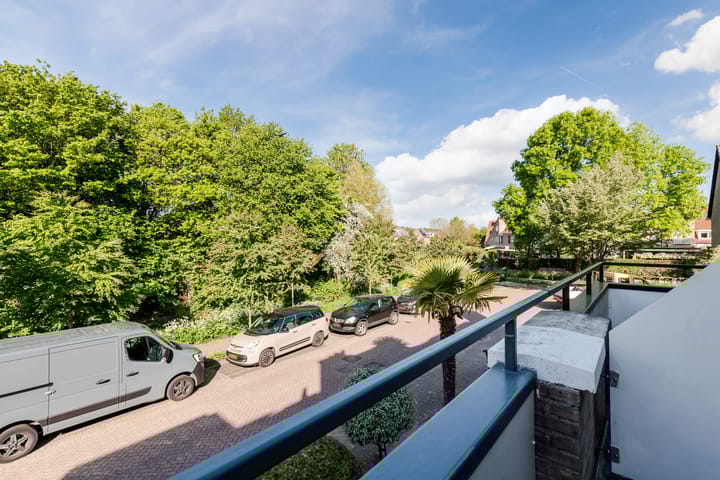 Foto 25 van Vrouwenmantel 47