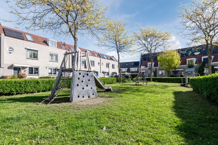 Foto 37 van Vrouwenmantel 47