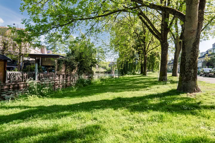 Foto 38 van Vrouwenmantel 47