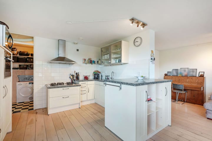 Foto 14 van De Lierhof 28