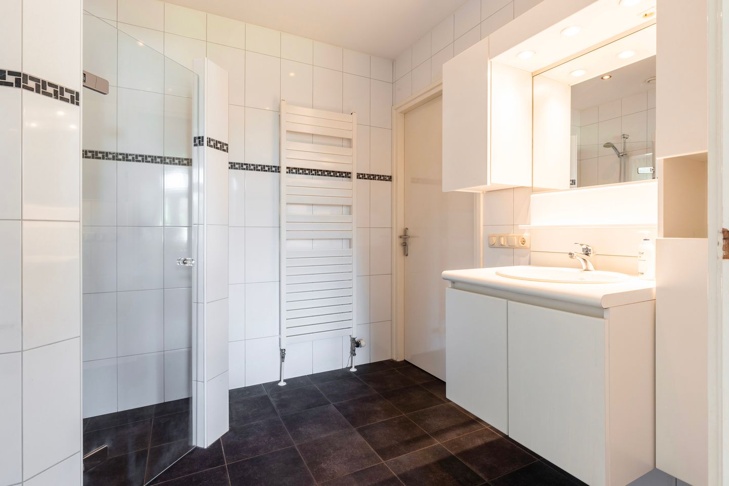 Foto 19 van Rijksstraatweg 73