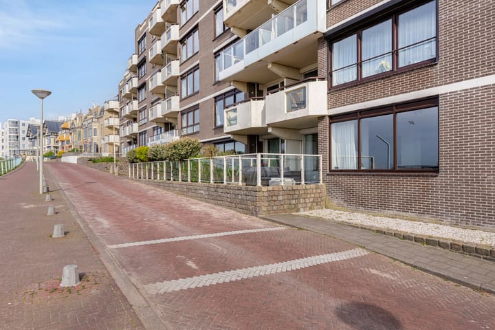 Foto 6 van Zeekant 48-C