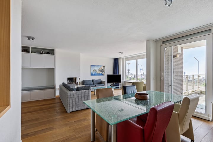 Foto 14 van Zeekant 48-C