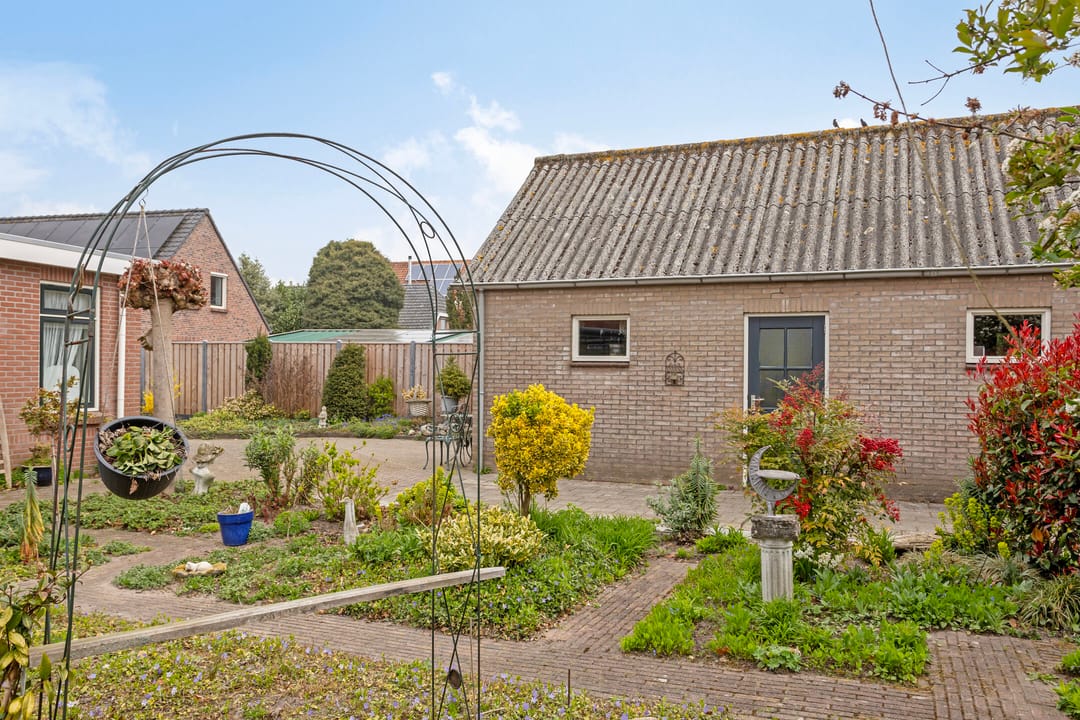 Foto 7 van Zuiderzeestraatweg 661