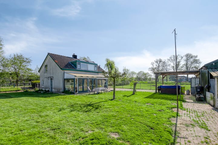 Foto 4 van Waalweg 43