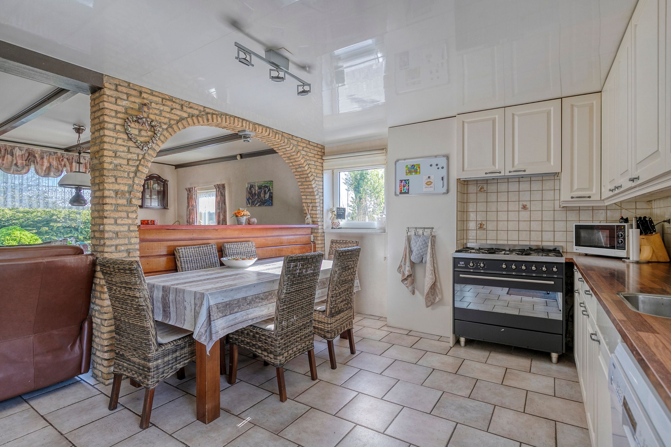 Photo 6 of Waalweg 43