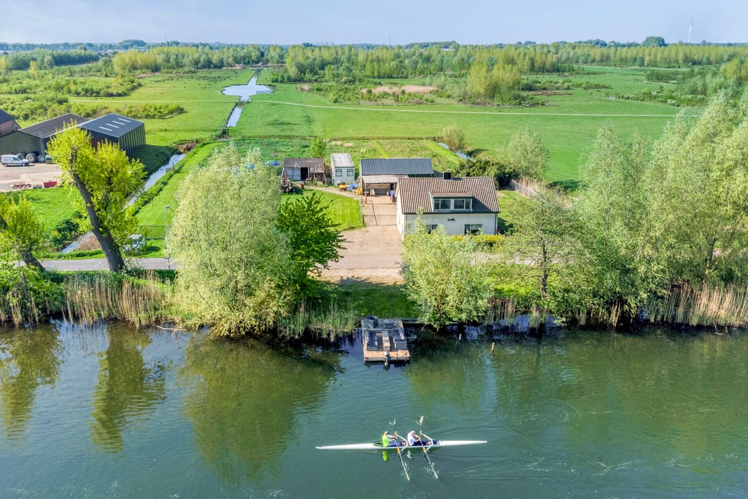 Photo 1 of Waalweg 43