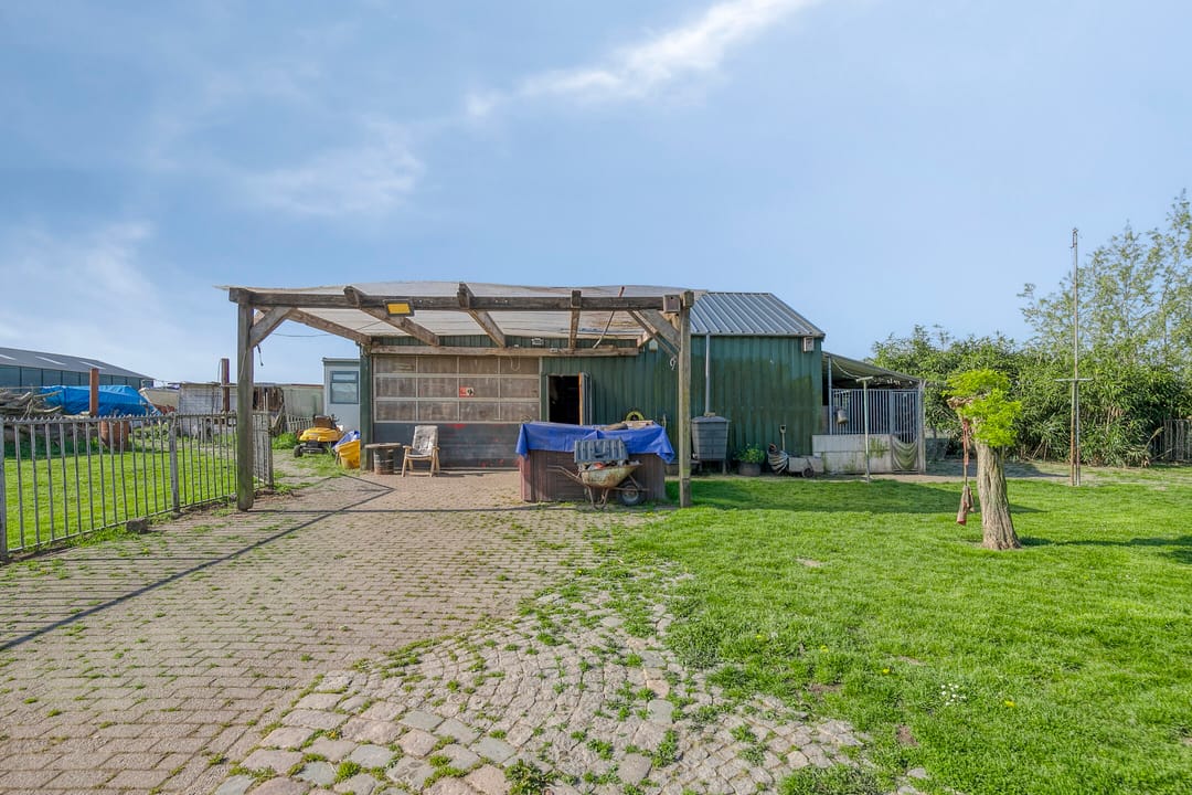 Photo 17 of Waalweg 43