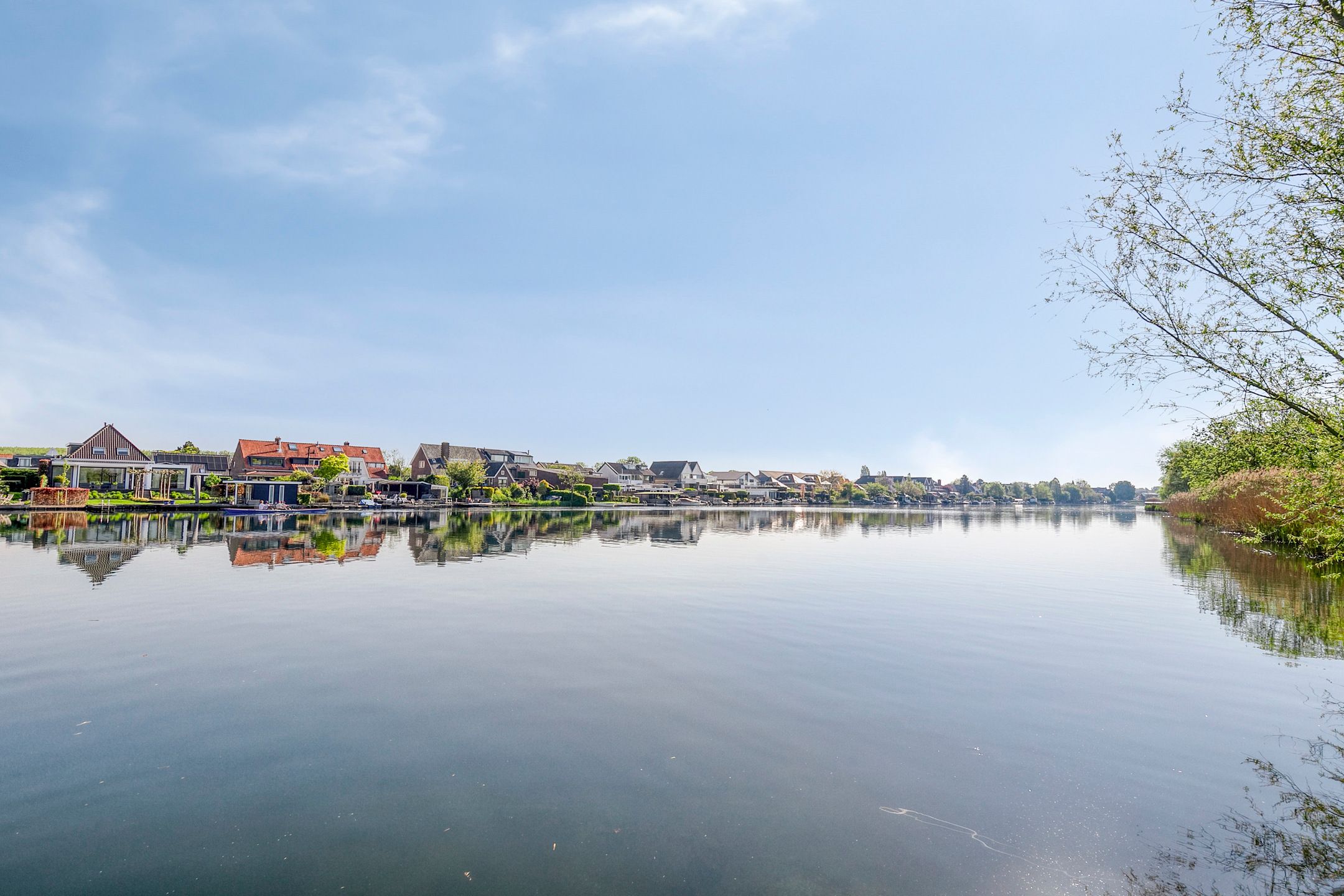 Photo 21 of Waalweg 43