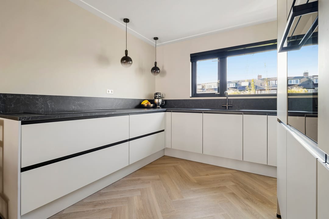 Foto 8 van Willem Elsschotsingel 13