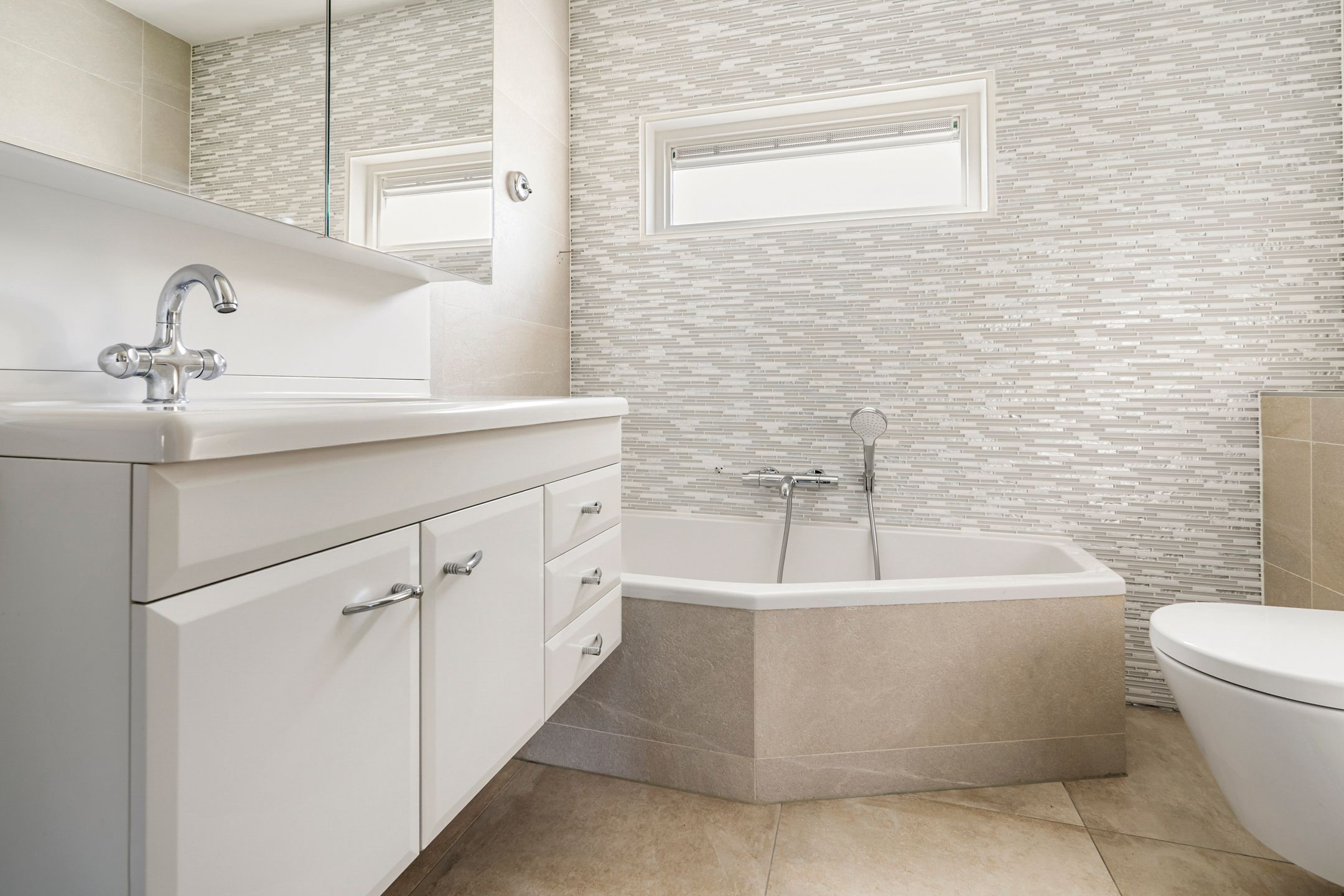 Foto 21 van Willem Elsschotsingel 13