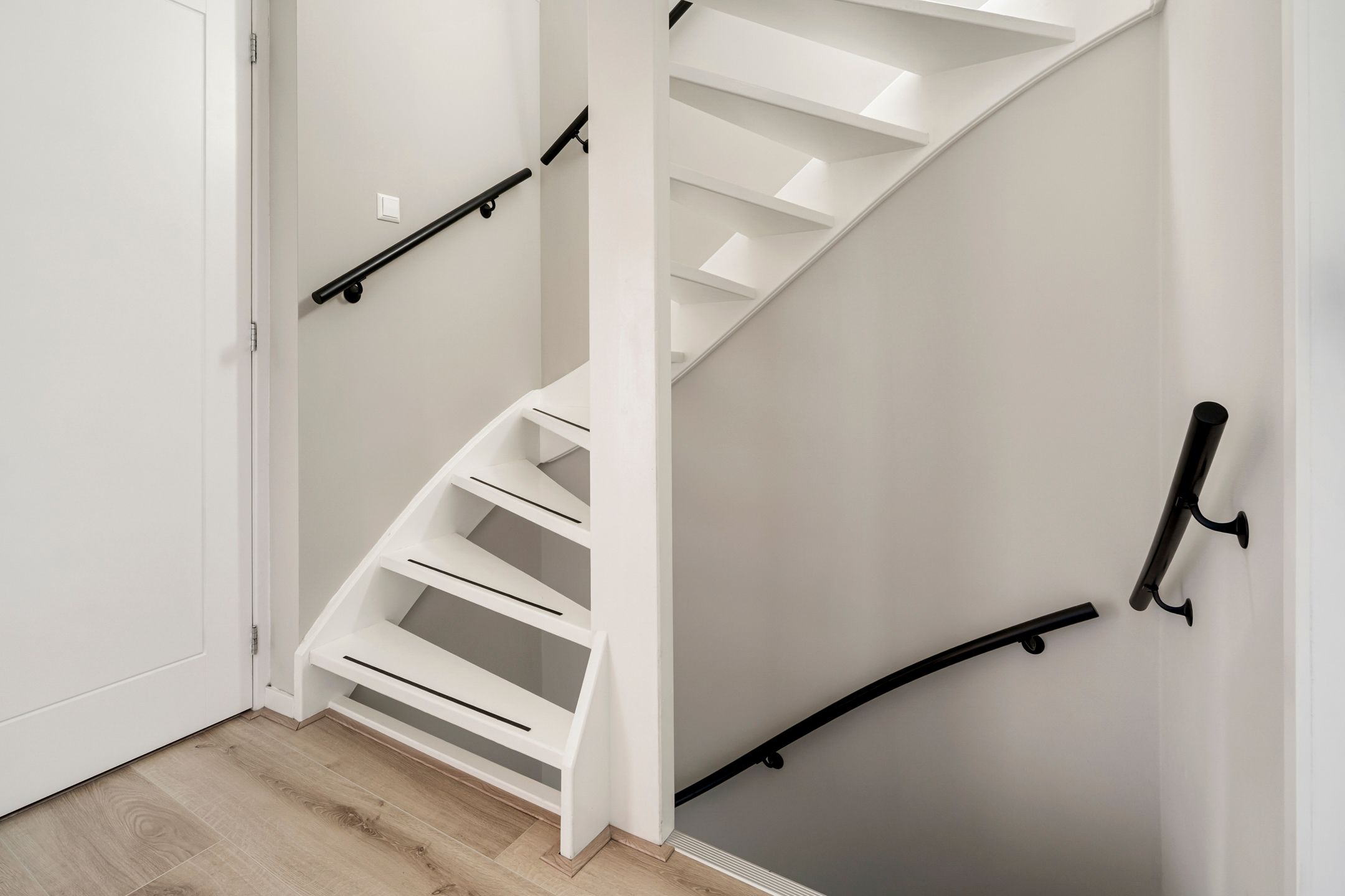 Foto 24 van Willem Elsschotsingel 13