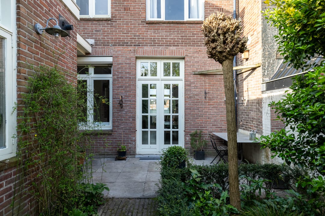 Photo 38 of Plantsoen 4