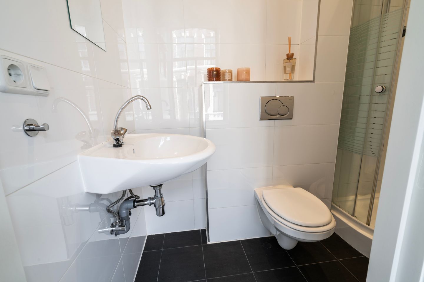 Foto 10 van Van de Spiegelstraat 5-B