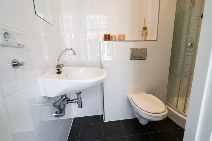 Foto 10 van Van de Spiegelstraat 5-B