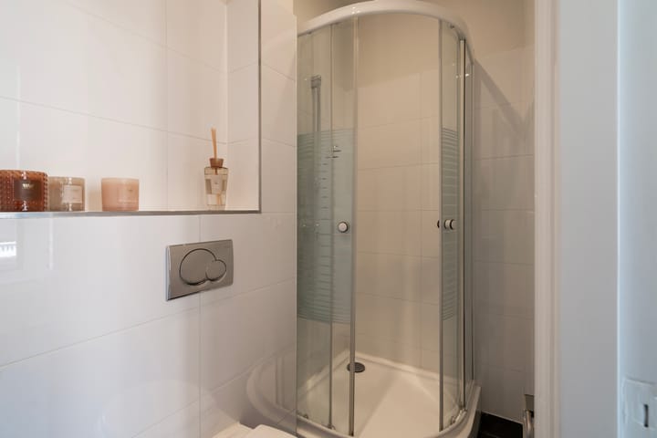 Foto 11 van Van de Spiegelstraat 5-B