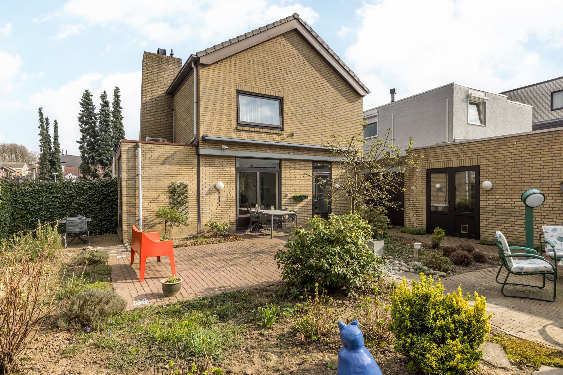 Foto 42 van Essenstraat 12