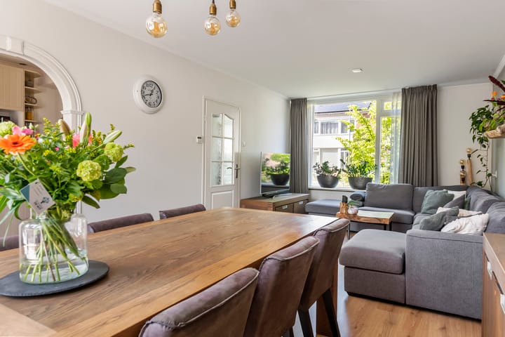 Photo 14 of Uiverstraat 5